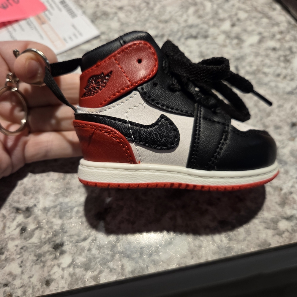 New Black and Red High-Top Air Jordan Power Bank 8000.Real Leather Shoe.type C